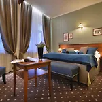 Hotel Vila Morris Premium Collection Ξενοδοχείο 4*