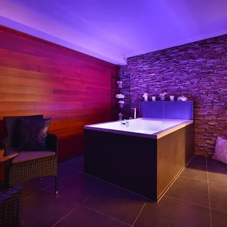 Morris Premium Collection Hotel