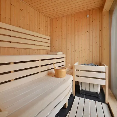 Hotel Vila Morris Premium Collection 4*