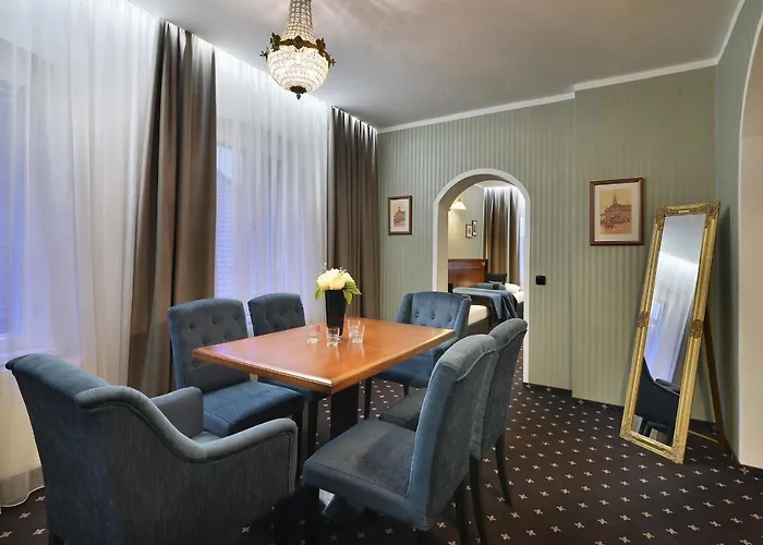 Hotel Morris Premium Collection 4*